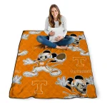 personalized tennessee volunteers mickey football orange quilt blanket best selling