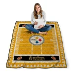 pittsburgh steelers mickey player gold quilt blanket best selling