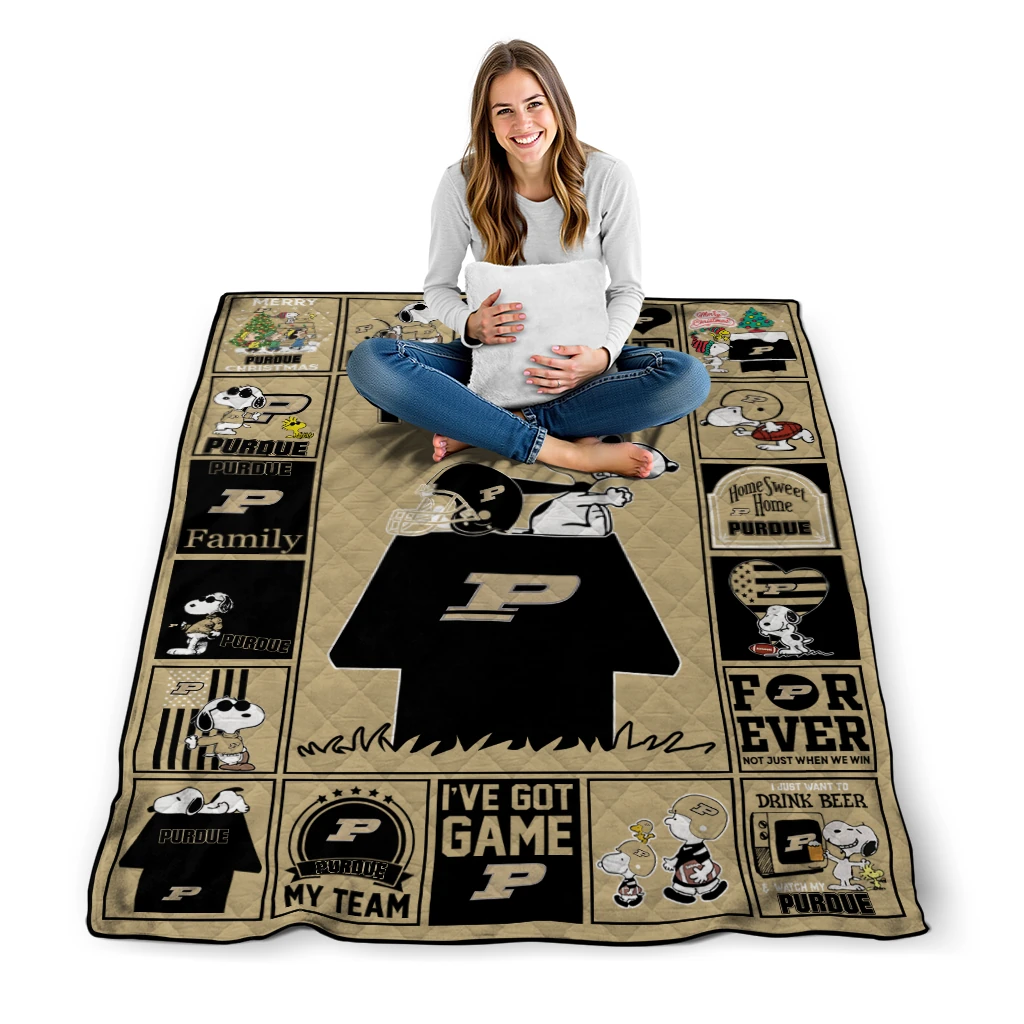 purdue boilermakers snoopy love gold quilt blanket high quality purdue boilermakers snoopy love gold quilt blanket high quality