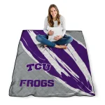 tcu horned frogs stroke art purple white quilt blanket best selling