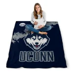 uconn huskies paint trail blue quilt blanket best selling