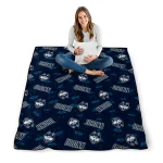 uconn huskies solid classic blue quilt blanket best selling