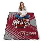 umass minutemen arrow layers red quilt blanket best selling