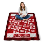wisconsin badgers helmet heart red quilt blanket best selling