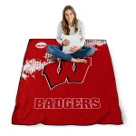 wisconsin badgers paint trail red quilt blanket best selling