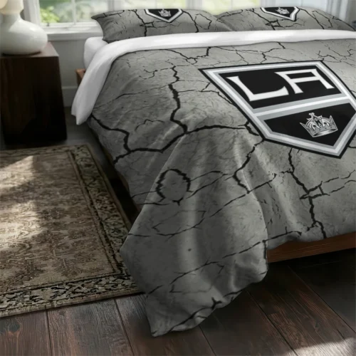 Los Angeles Kings Cracked Texture Bedding Set Fashion Forward
