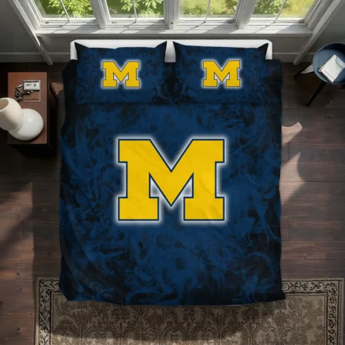 Michigan Wolverines Red Mist Bedding Set Best Selling