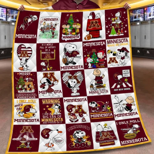 Minnesota Quilt Blanket Snoopy Cartoon Patchwork Maroon White