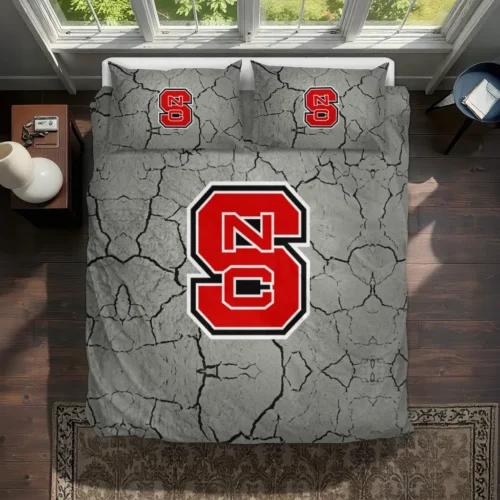 Nc State Wolfpack Cracked Texture Bedding Set Best Selling