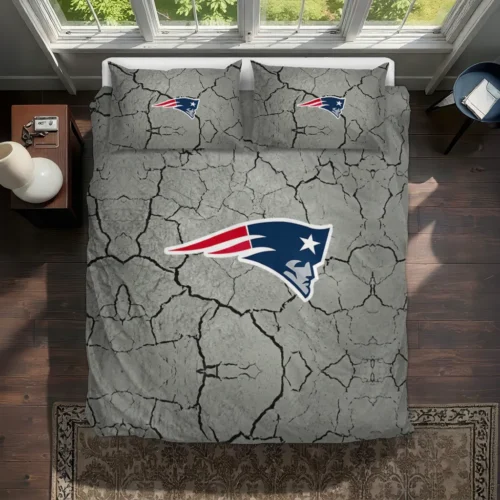 New England Patriots Cracked Texture Bedding Set Best Selling