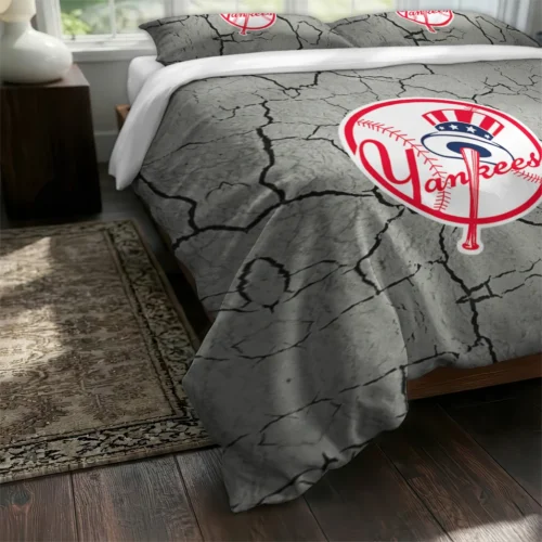 New York Yankees Cracked Texture Bedding Set Fashion Forward