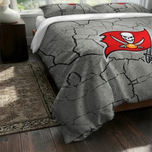 Tampa Bay Buccaneers Cracked Texture Bedding Set Fashion Forward